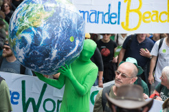 Ahead of the UN Climate Summit in Paris about 15,000 New Zealanders take part in the Peoples Climate March in Queen St, Auckland, kicking off what will be the largest climate mobilisation the world has ever seen. Over the weekend there will be marches in more than 2000 cities around the globe, and in 34 other New Zealand locations, challenging the leaders of the world to take real climate action.